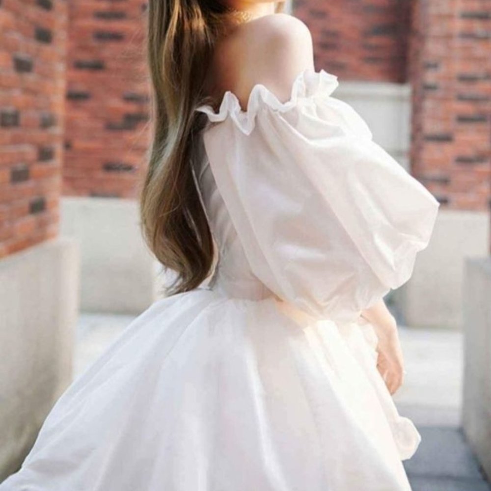 Beautiful Prom Dress - Picture 3 of 4